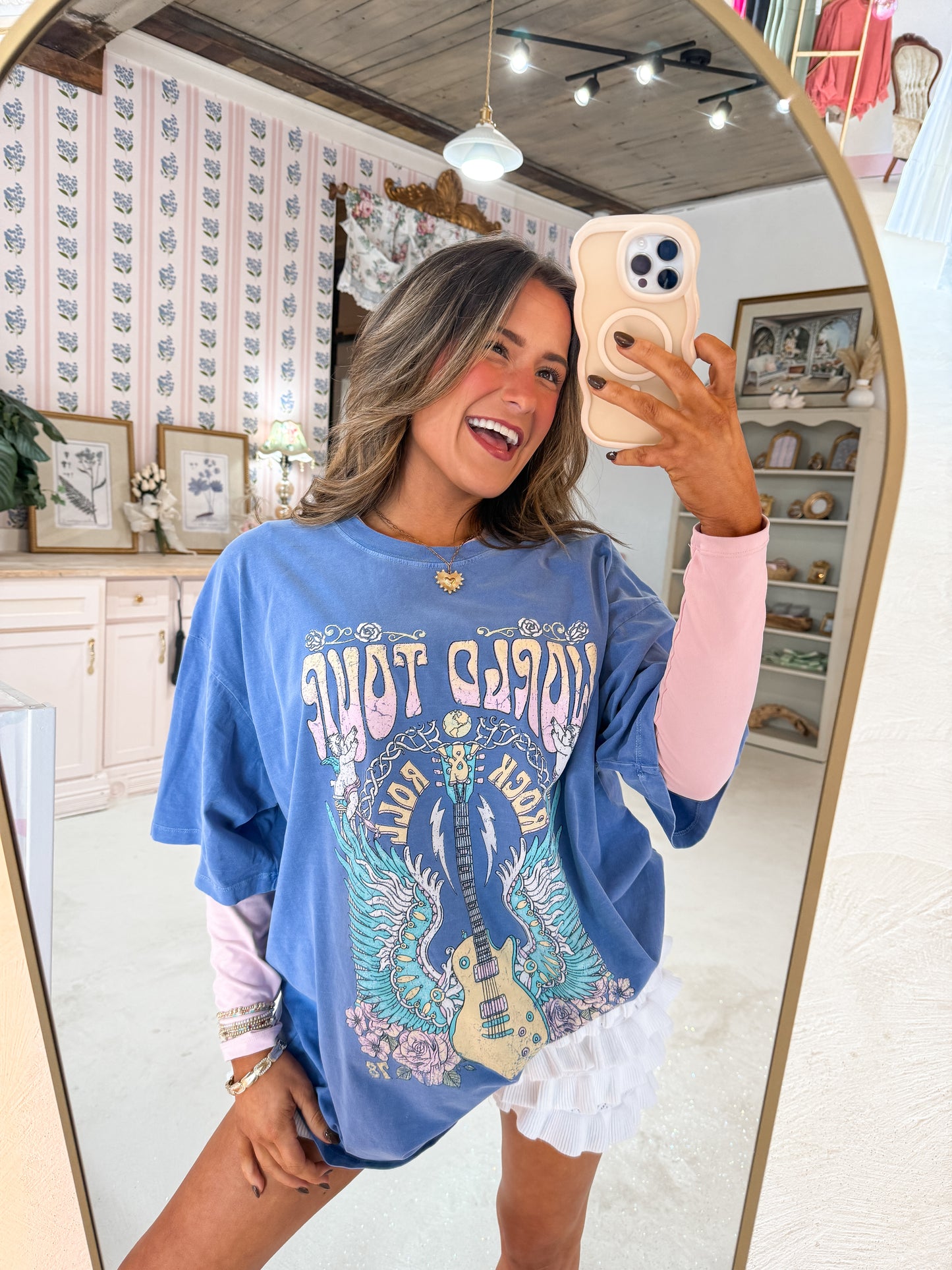 world tour rock n roll graphic tee