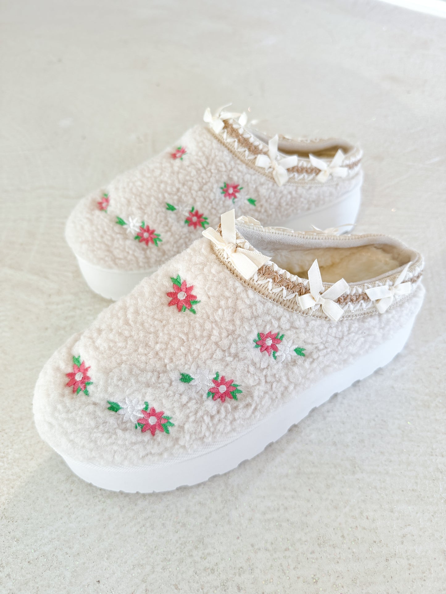 Daisy booties