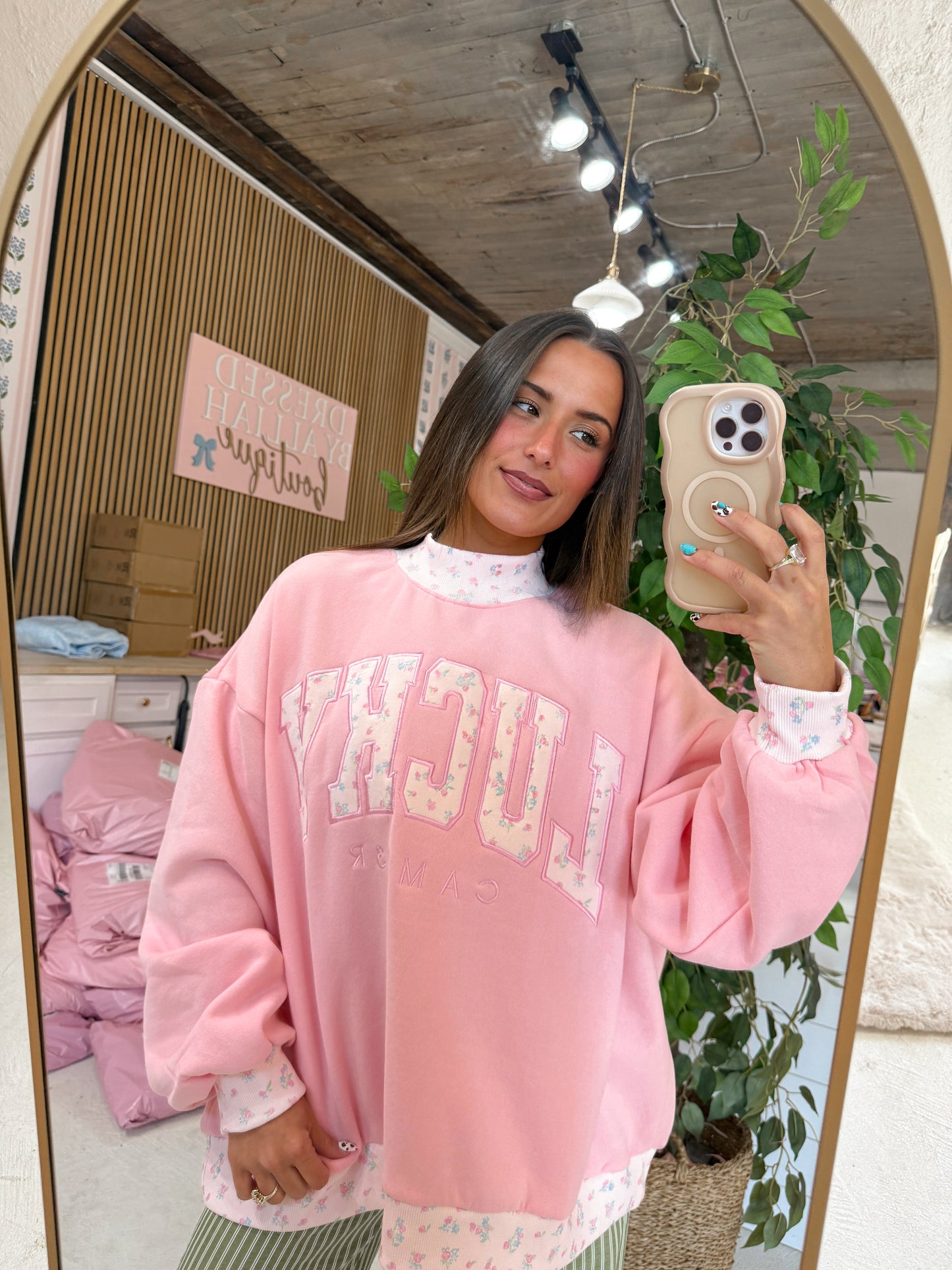 Happy Camper Lucky mockneck