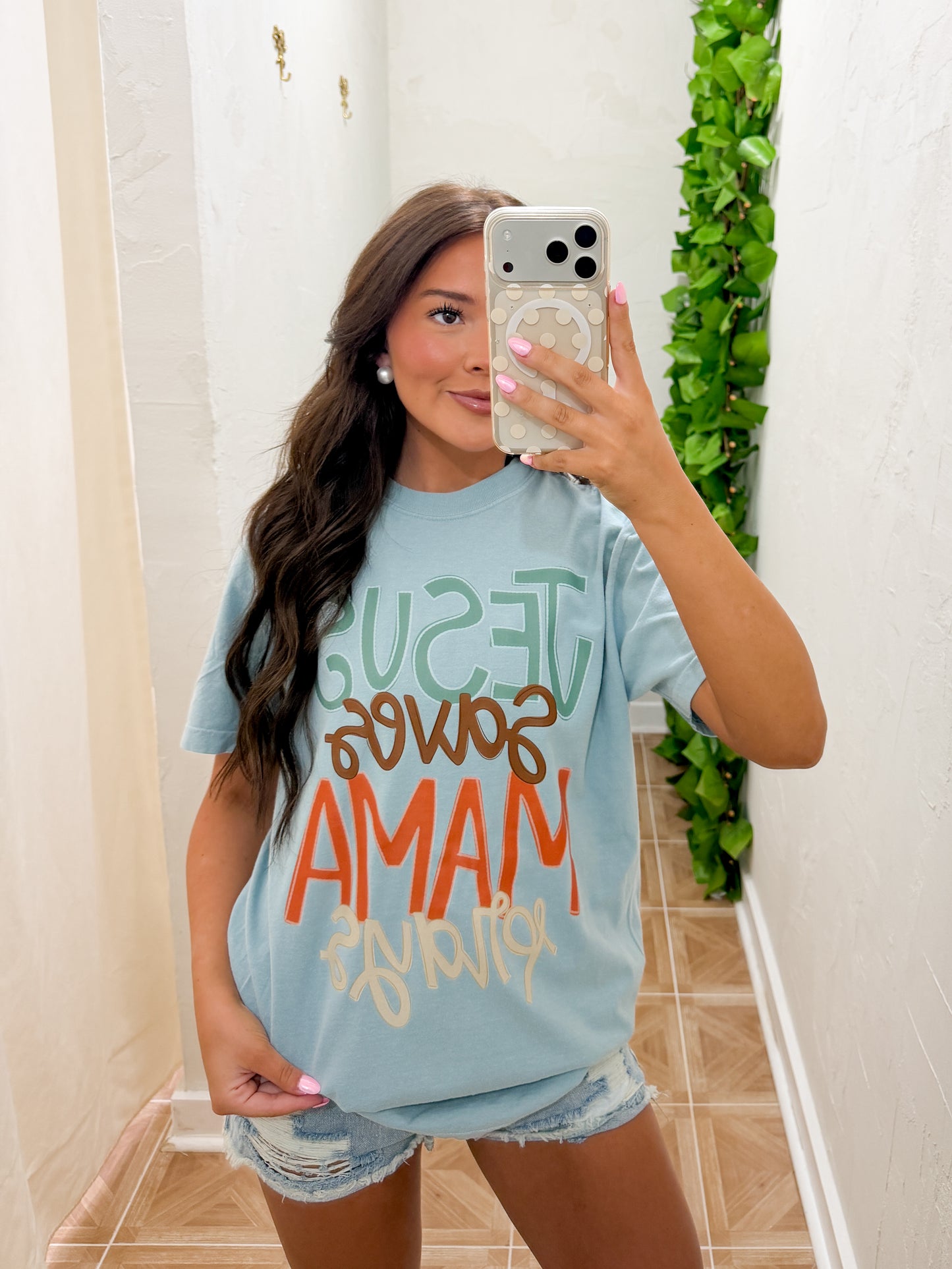 Mama prays comfort color tee *plus sizes*