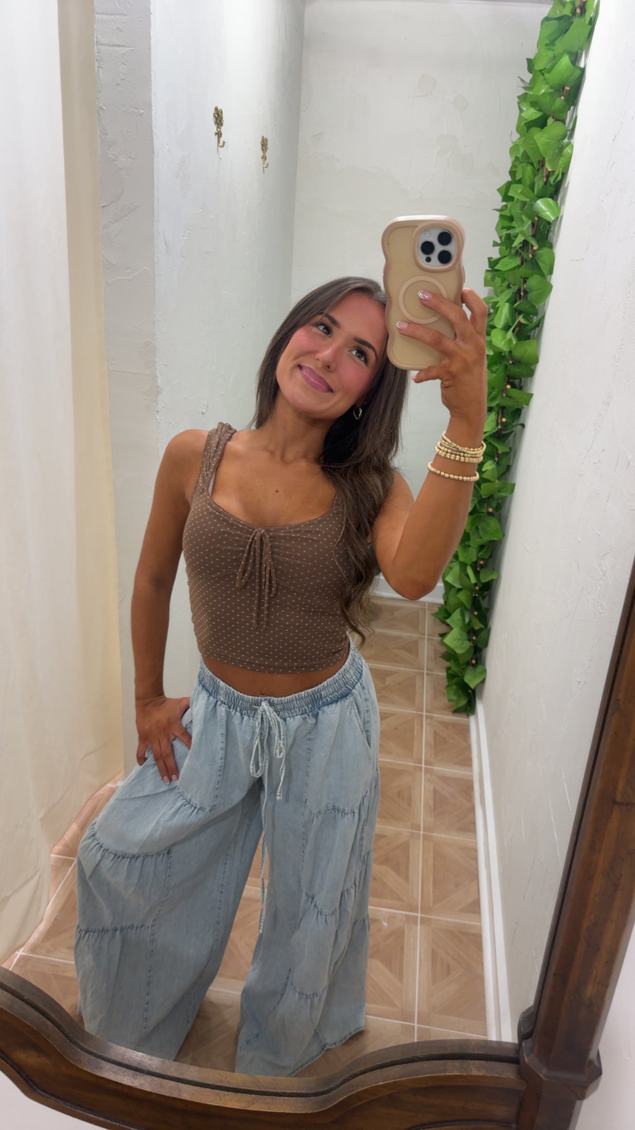 Gia jeans