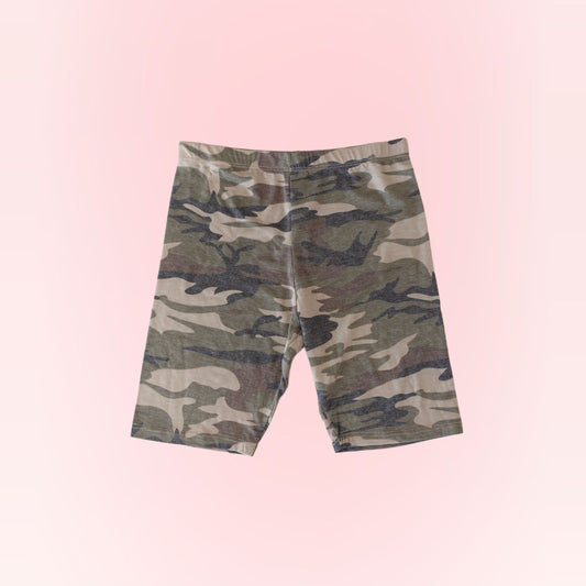 camo biker shorts | curvy