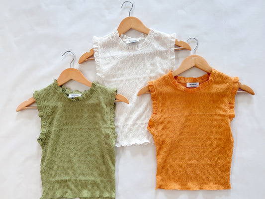 ruffle trim sleeveless top *three colors*