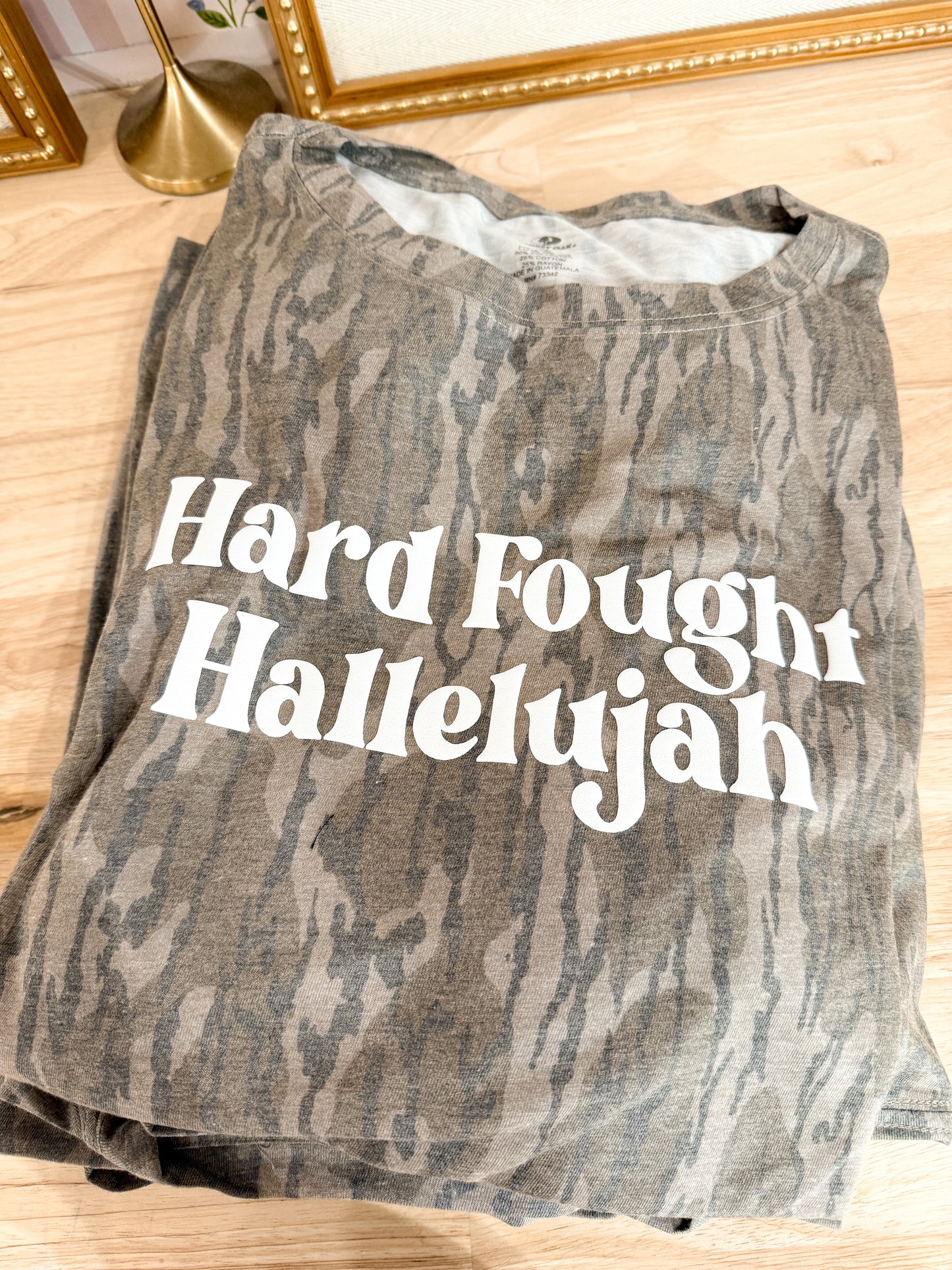 HFH camo tee | CURVY
