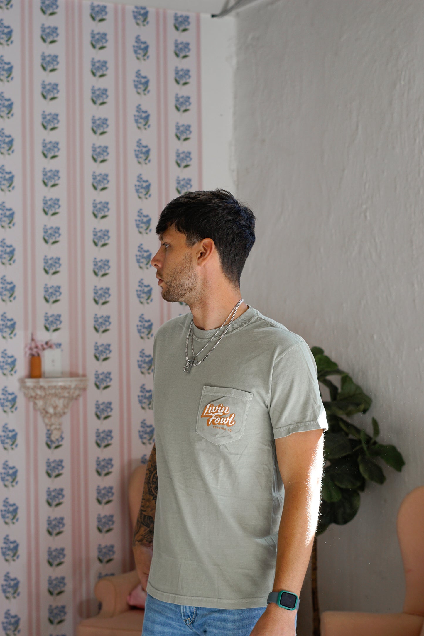 livin fowl- light green