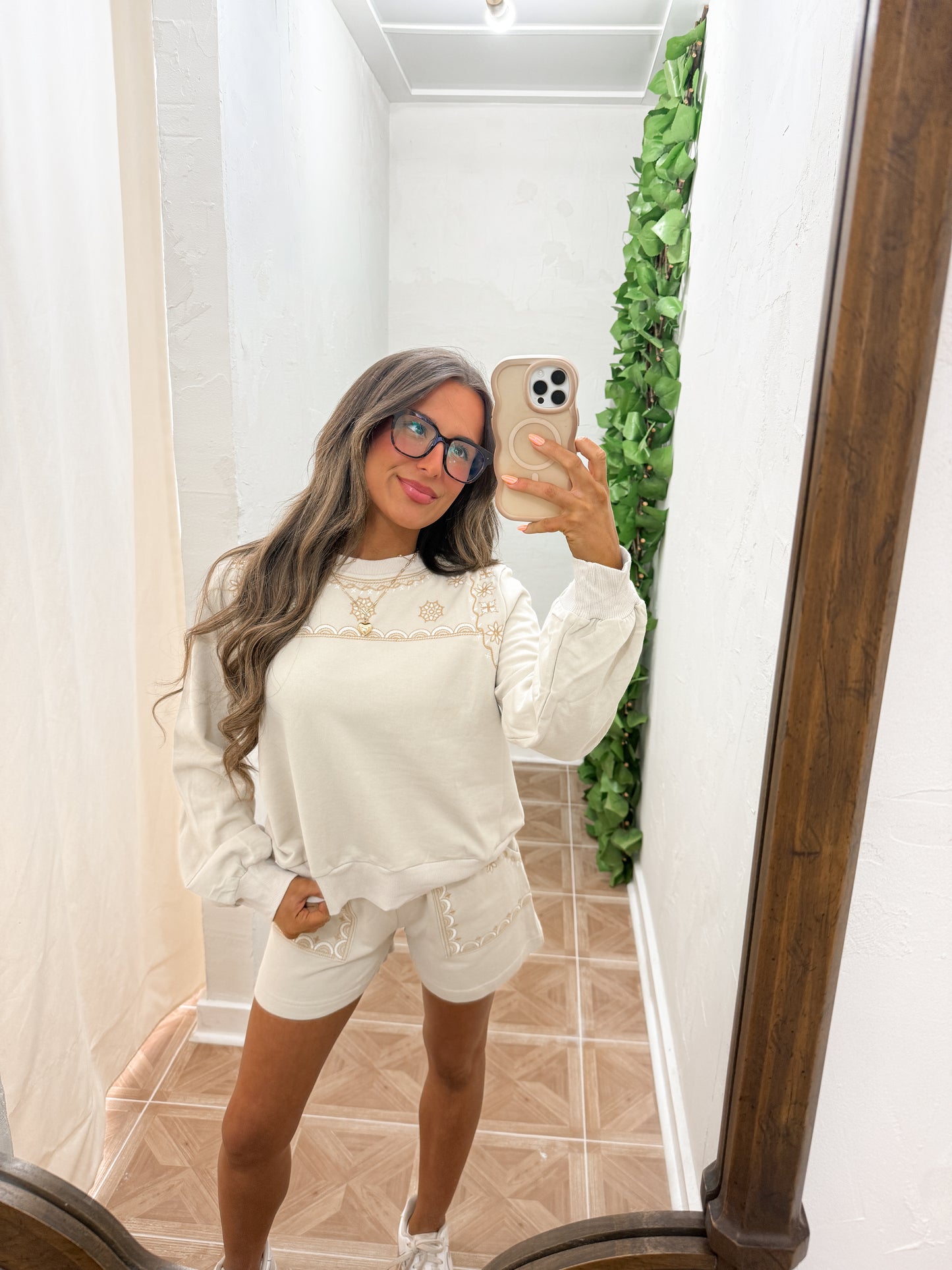 embroidered set | RESTOCK